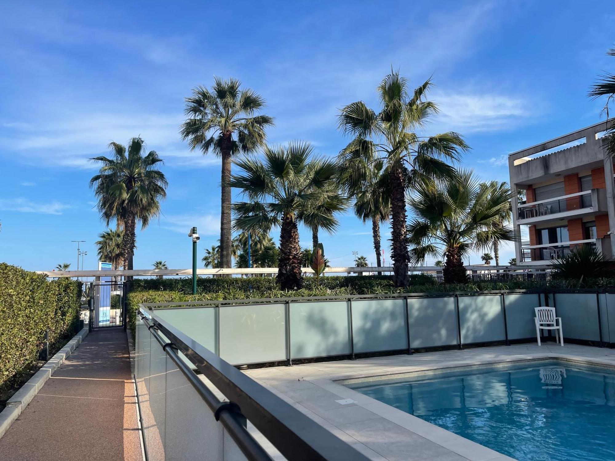 Villeneuve Loubet Plage- Entre Nice Et Cannes Exterior photo